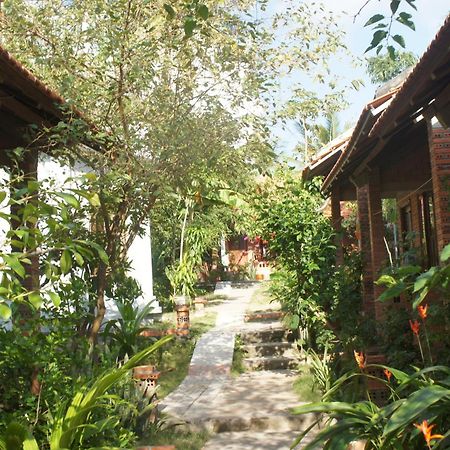 Phu Quoc Kim - Bungalow On The Beach Otel Dış mekan fotoğraf