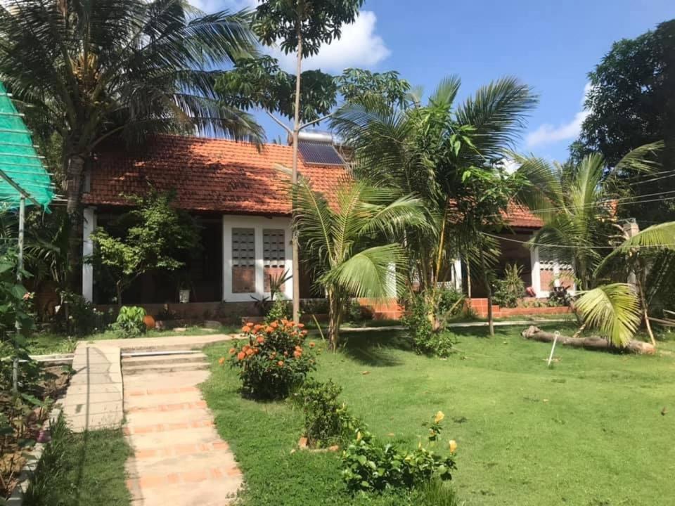 Phu Quoc Kim - Bungalow On The Beach Otel Dış mekan fotoğraf