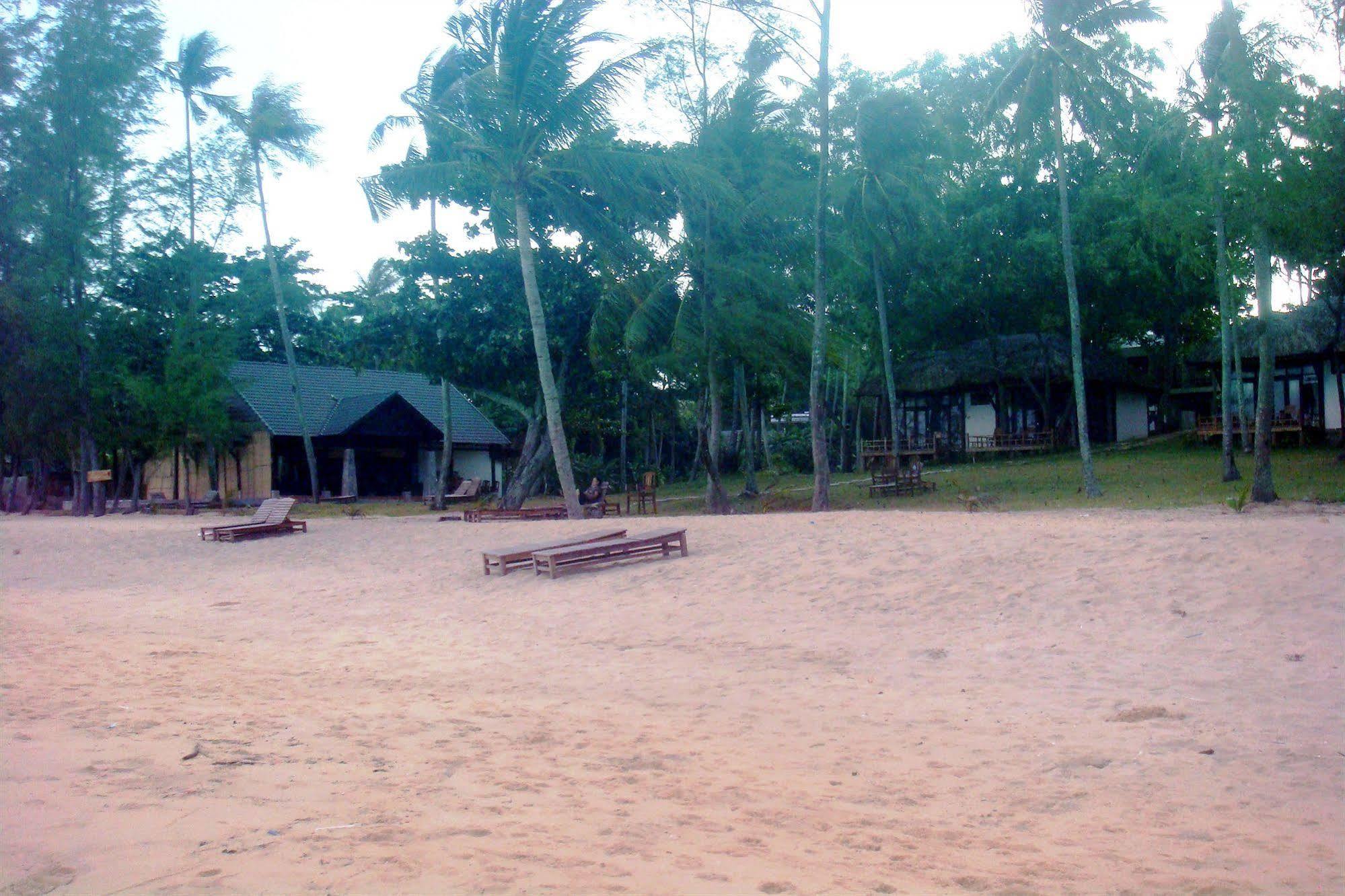 Phu Quoc Kim - Bungalow On The Beach Otel Dış mekan fotoğraf